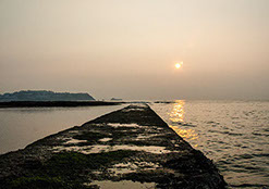 Preston at low tide looking towards Torquay in the early morning.